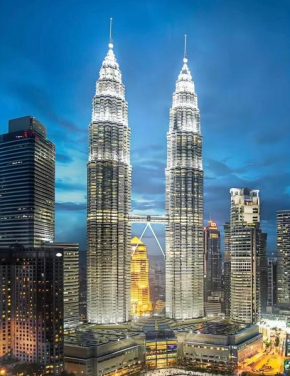 Two-Room Suite by klcc Twin Towers 6min无边泳池By BTS